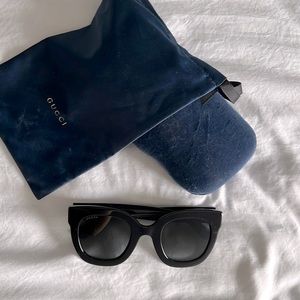 Gucci Round-frame acetate sunglasses with star